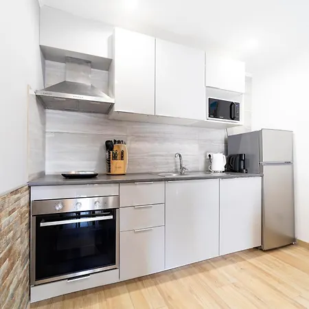 Duplex Moderno Perto Da * Armação de Pêra