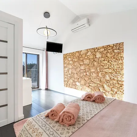 Modern Duplex Close To The Holiday home *