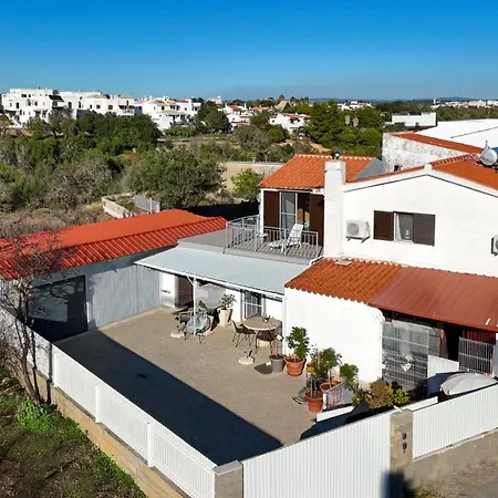 Modern Duplex Close To The Casa de Férias Armação de Pêra